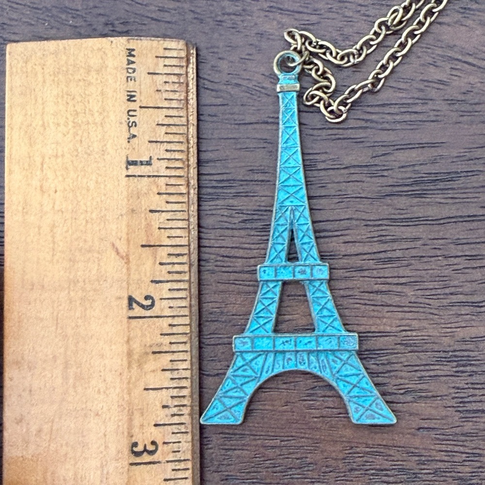 Bronze Patina Eiffel Tower Carved Turquoise Butterfly Pendant Necklace - Picture 6 of 9